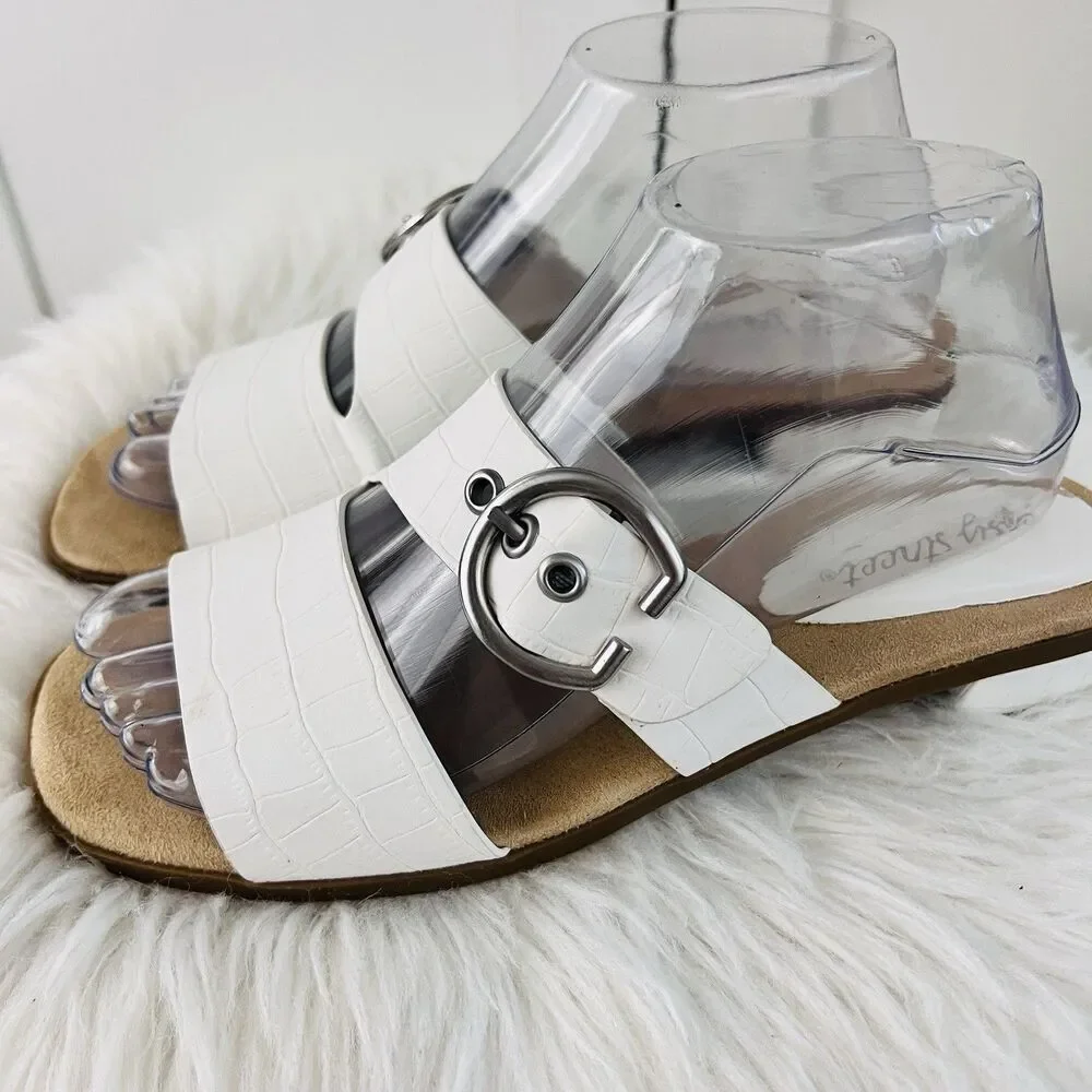 Easy Street Viviana White Vegan Reptile Leather Strappy Buckled Sandals 7.5M